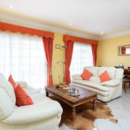 Viva Cumbres - With Pool, Jacuzzi And Sea View