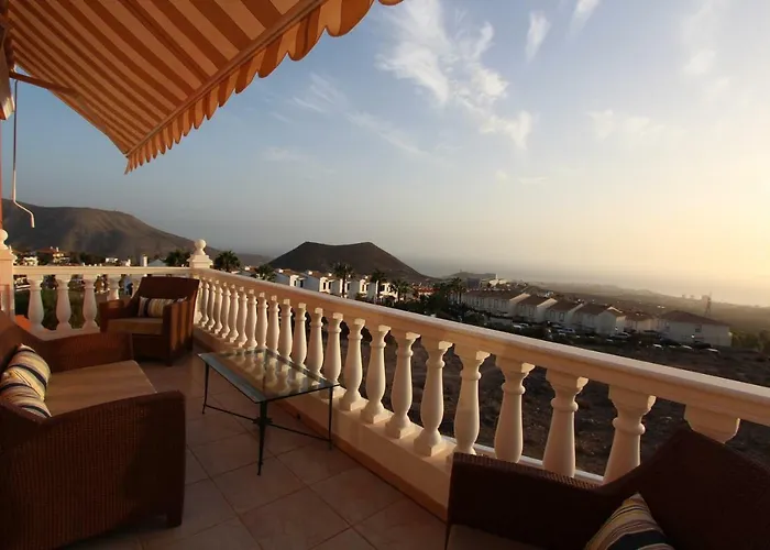 Vila Viva Cumbres - With Pool, Jacuzzi And Sea View