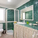 Villa Viva Cumbres - With Pool, Jacuzzi And Sea View *