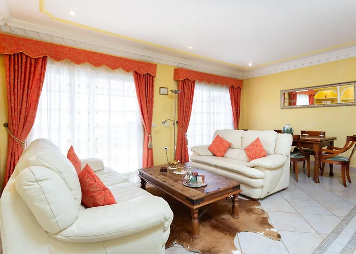 Viva Cumbres - With Pool, Jacuzzi And Sea View